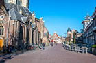 Haarlem. Grote Markt i Grote Kerk. - foto: wnieznane.pl Haarlem. Grote Markt i Grote Kerk. - foto: wnieznane.pl