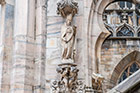 Mediolan. Zdobienia na fasadzie katedry. - foto: wnieznane.pl Mediolan. Zdobienia na fasadzie katedry. - foto: wnieznane.pl