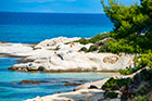 Chalkidiki. Morze w okolicy Orange Beach na półwyspie Sithonia. - foto: wnieznane.pl Chalkidiki. Morze w okolicy Orange Beach na półwyspie Sithonia. - foto: wnieznane.pl