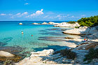 Chalkidiki. Wspaniała Orange Beach na półwyspie Sithonia. - foto: wnieznane.pl Chalkidiki. Wspaniała Orange Beach na półwyspie Sithonia. - foto: wnieznane.pl