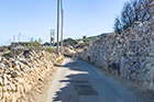 Malta. Dojazd lokalną drogą do Fomm ir-Rih Bay. - foto: wnieznane.pl Malta. Dojazd lokalną drogą do Fomm ir-Rih Bay. - foto: wnieznane.pl
