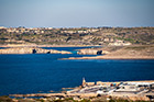 Malta. Na pierwszym planie port Cirkewwa, w tle Comino i Gozo. - foto: wnieznane.pl Malta. Na pierwszym planie port Cirkewwa, w tle Comino i Gozo. - foto: wnieznane.pl