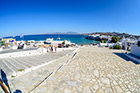 Mykonos. Okolice słynnych wiatraków w stolicy wyspy. - foto: wnieznane.pl Mykonos. Okolice słynnych wiatraków w stolicy wyspy. - foto: wnieznane.pl