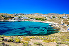 Mykonos. W głębi plaża Agia Anna. - foto: wnieznane.pl Mykonos. W głębi plaża Agia Anna. - foto: wnieznane.pl