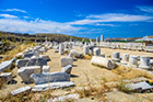 Mykonos. Na terenie starożytnych ruin na wyspie Delos. - foto: wnieznane.pl Mykonos. Na terenie starożytnych ruin na wyspie Delos. - foto: wnieznane.pl