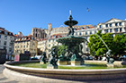 Lizbona. Praça Dom Pedro IV (Rossio). - foto: wnieznane.pl Lizbona. Praça Dom Pedro IV (Rossio). - foto: wnieznane.pl