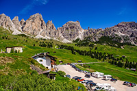 Dolomity, Passo Gardena (Przełęcz Gardena). - foto: wnieznane.pl Dolomity, Passo Gardena (Przełęcz Gardena). - foto: wnieznane.pl