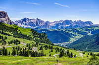 Dolomity, Passo Gardena (Przełęcz Gardena). - foto: wnieznane.pl Dolomity, Passo Gardena (Przełęcz Gardena). - foto: wnieznane.pl