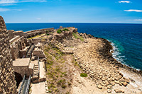 Kalabria. Zamek aragoński w miejscowości Le Castella. - foto: wnieznane.pl Kalabria. Zamek aragoński w miejscowości Le Castella. - foto: wnieznane.pl