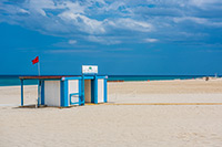 Kalabria. Turkusowa woda i biały żwirek w Soverato. - foto: wnieznane.pl Kalabria. Turkusowa woda i biały żwirek w Soverato. - foto: wnieznane.pl