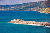 Kalabria. Widok na malowniczą miejscowość Tropea. - foto: wnieznane.pl Kalabria. Widok na malowniczą miejscowość Tropea. - foto: wnieznane.pl