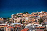 Kalabria. Widok z góry na słynną miejscowość Tropea. - foto: wnieznane.pl Kalabria. Widok z góry na słynną miejscowość Tropea. - foto: wnieznane.pl