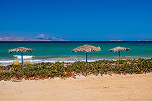 Kos. Plaża Troulos na północnym wybrzeżu niedaleko Mastichari. - foto: wnieznane.pl Kos. Plaża Troulos na północnym wybrzeżu niedaleko Mastichari. - foto: wnieznane.pl