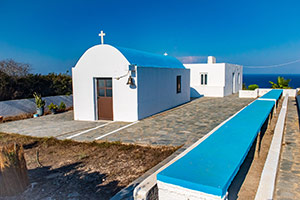 Kos. Kościółek Panagia Kastriani w górzystej części Kefalos. - foto: wnieznane.pl Kos. Kościółek Panagia Kastriani w górzystej części Kefalos. - foto: wnieznane.pl