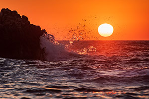 Kos. Spektakularny zachód słońca w Limnionas. - foto: wnieznane.pl Kos. Spektakularny zachód słońca w Limnionas. - foto: wnieznane.pl