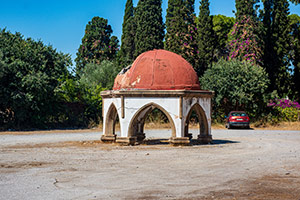 Kos. W stolicy wyspy. - foto: wnieznane.pl Kos. W stolicy wyspy. - foto: wnieznane.pl