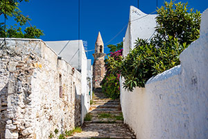 Kos. W historycznym centrum miasta. - foto: wnieznane.pl Kos. W historycznym centrum miasta. - foto: wnieznane.pl