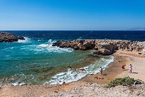 Kos. Malownicza, dzika plaża Limnionas. - foto: wnieznane.pl Kos. Malownicza, dzika plaża Limnionas. - foto: wnieznane.pl