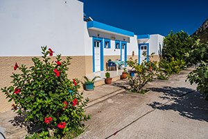 Kos. Jeden z wielu podobnych apartamentów w stylu wyspiarskim. - foto: wnieznane.pl Kos. Jeden z wielu podobnych apartamentów w stylu wyspiarskim. - foto: wnieznane.pl