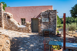 Kos. Opuszczona wioska Palio Pyli. - foto: wnieznane.pl Kos. Opuszczona wioska Palio Pyli. - foto: wnieznane.pl