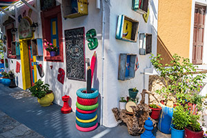 Kos. Malownicza, górska wioska Zia. - foto: wnieznane.pl Kos. Malownicza, górska wioska Zia. - foto: wnieznane.pl