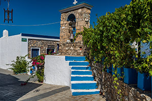 Kos. Malownicza, górska wioska Zia. - foto: wnieznane.pl Kos. Malownicza, górska wioska Zia. - foto: wnieznane.pl