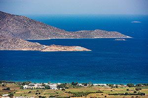 Kos. Wspaniały widok na wyspę Pserimos z wioski Zia. - foto: wnieznane.pl Kos. Wspaniały widok na wyspę Pserimos z wioski Zia. - foto: wnieznane.pl