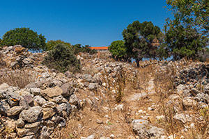 Kos. Rozległe pozostałości twierdzy w okolicach wioski Antimachia. - foto: wnieznane.pl Kos. Rozległe pozostałości twierdzy w okolicach wioski Antimachia. - foto: wnieznane.pl